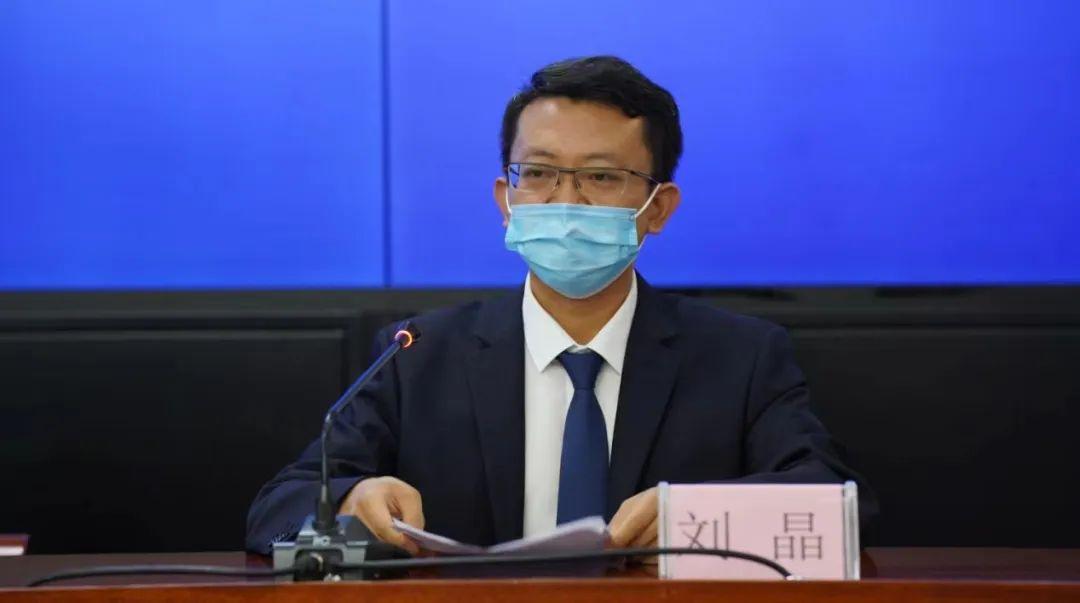 肺炎新闻更新，自然之旅寻求内心平和与宁静的宁静之道