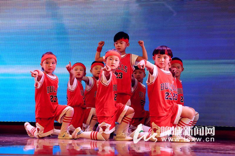 小红书幼儿体操比赛，小小身躯，爆发大大能量！