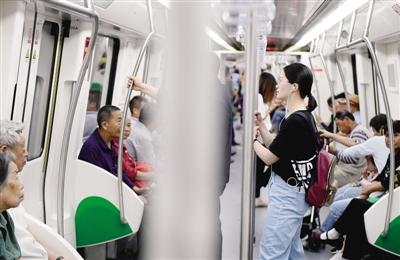 郑州地铁8号线最新线路图，城市脉络中的故事与温情