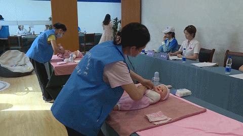 母乳比赛现象，值得反思的社会议题