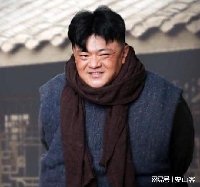 星光下的温暖记忆，纪念逝去的明星们
