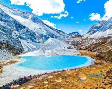 稻城亚丁天气最新更新，蓝天下的励志之旅启程