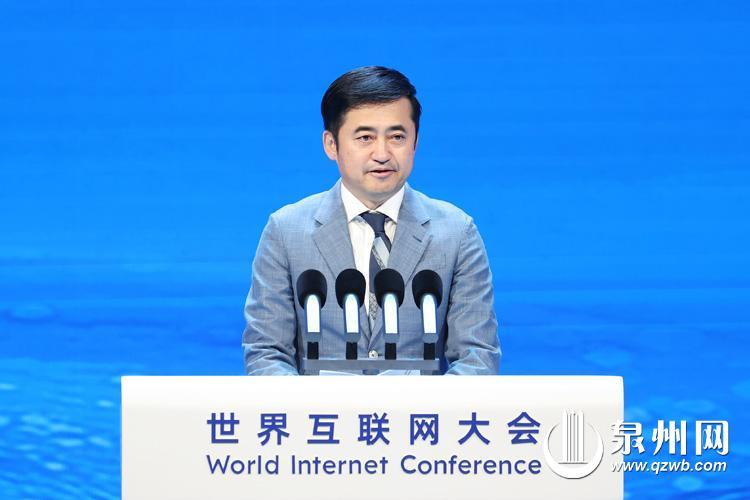 丁翊强最新消息揭秘,自然美景探险之旅,探寻内心平和宁静之道